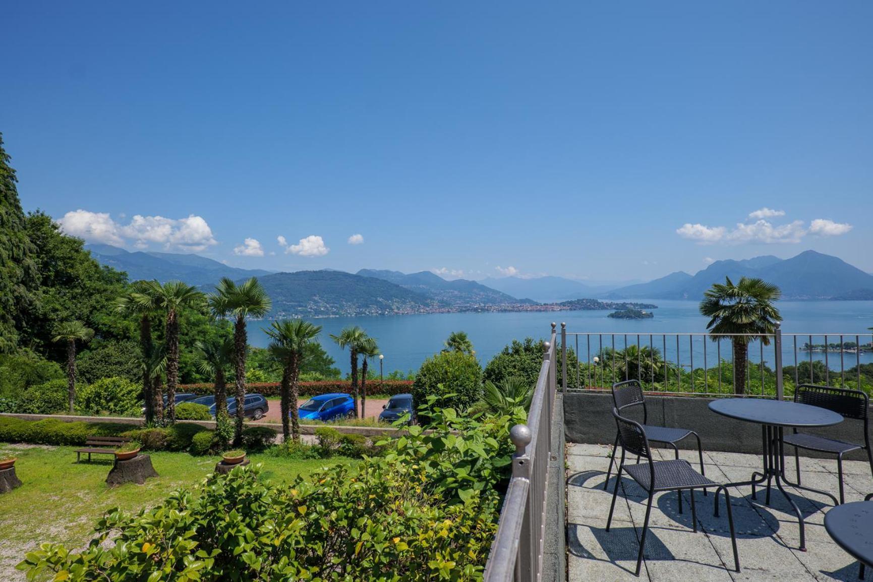 Villa Anna Isole Borromee Baveno Esterno foto