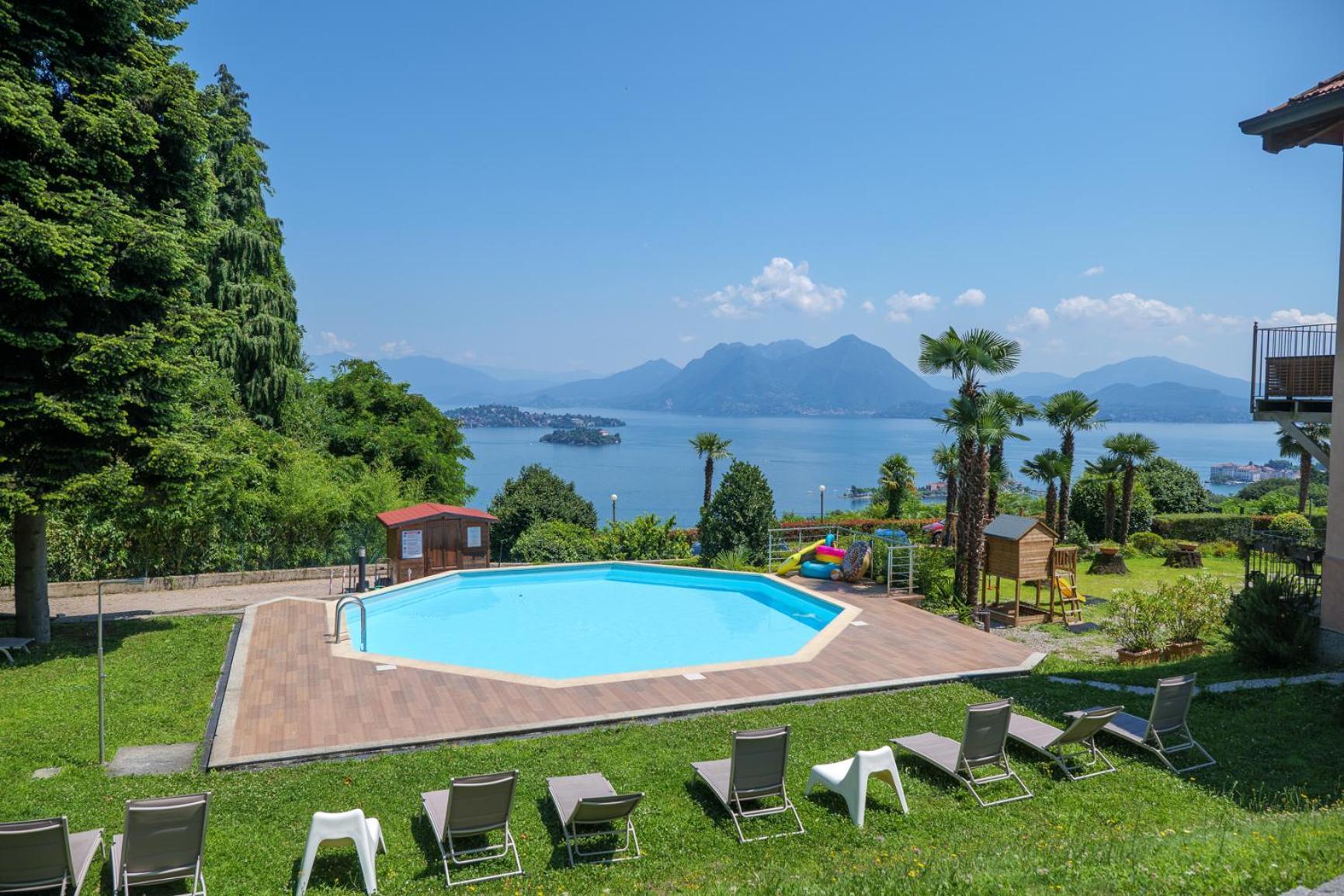 Villa Anna Isole Borromee Baveno Esterno foto