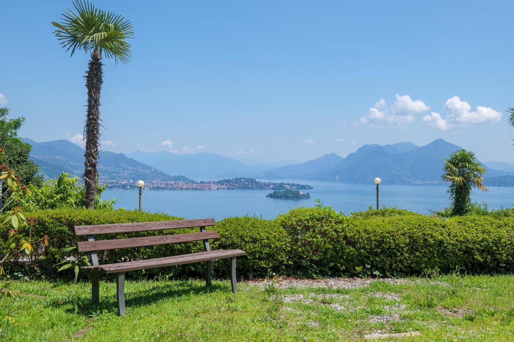 Villa Anna Isole Borromee Baveno Esterno foto